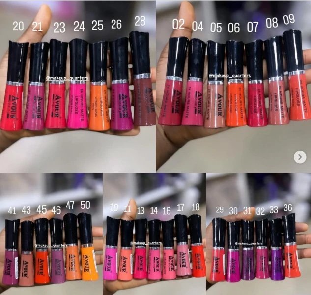 Les nudes